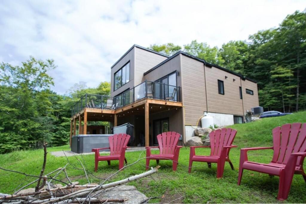 Chalet Serenity - Mont Tremblant Ski - Spa Sauna Wifi Tv Privet Chic Modern House Villa La Conception Ngoại thất bức ảnh